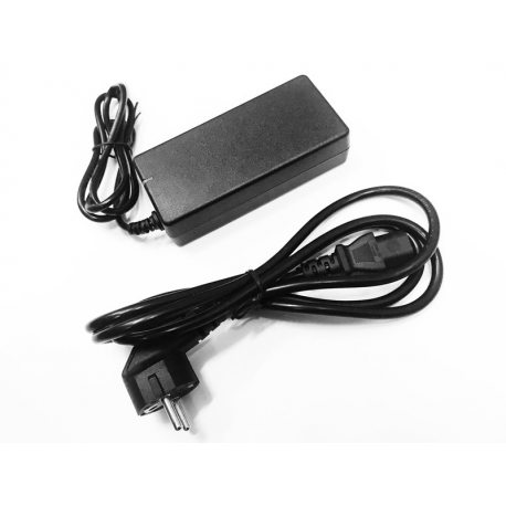 Alimentador Universal Powerymax Homekit 12v 5a 60w para tu sonda GPS plotter — Tienda AiPeces